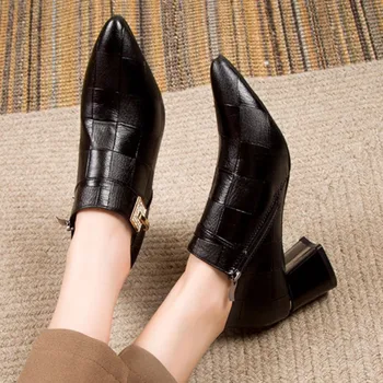 Новые женские босоножки Оксфордские туфли с острым носком На высоком каблуке, кожаные туфли в клетку с тиснением и хрустальной пряжкой, зимняя обувь, черный 1515N