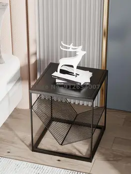 Прикроватный столик небольшой с чувством минималистского дизайна высокого класса шириной 40 см современный минималистский шкафчик из кованого железа прикроватная тумбочка для спальни